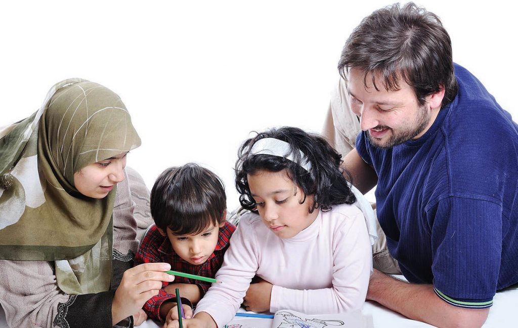 چگونه کودکان را از خطر کرونا و نحوه مراقبت از خود آگاه کنیم؟
